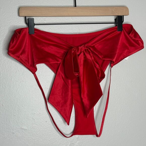 Adore Me Womens Gynger Bra Panty Set Plus Size 2X Red Satin Bow Unlined Romantic - Picture 9 of 12